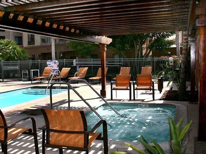 Courtyard Los Angeles Burbank Airport Faciliteiten foto